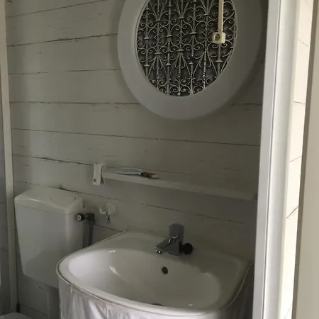 Mooij Huisje 213 * Rijnsburg