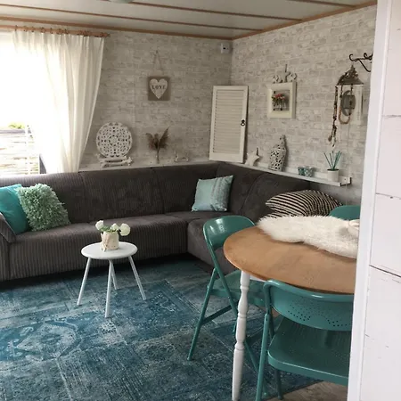 Mooij Huisje 213 Campsite